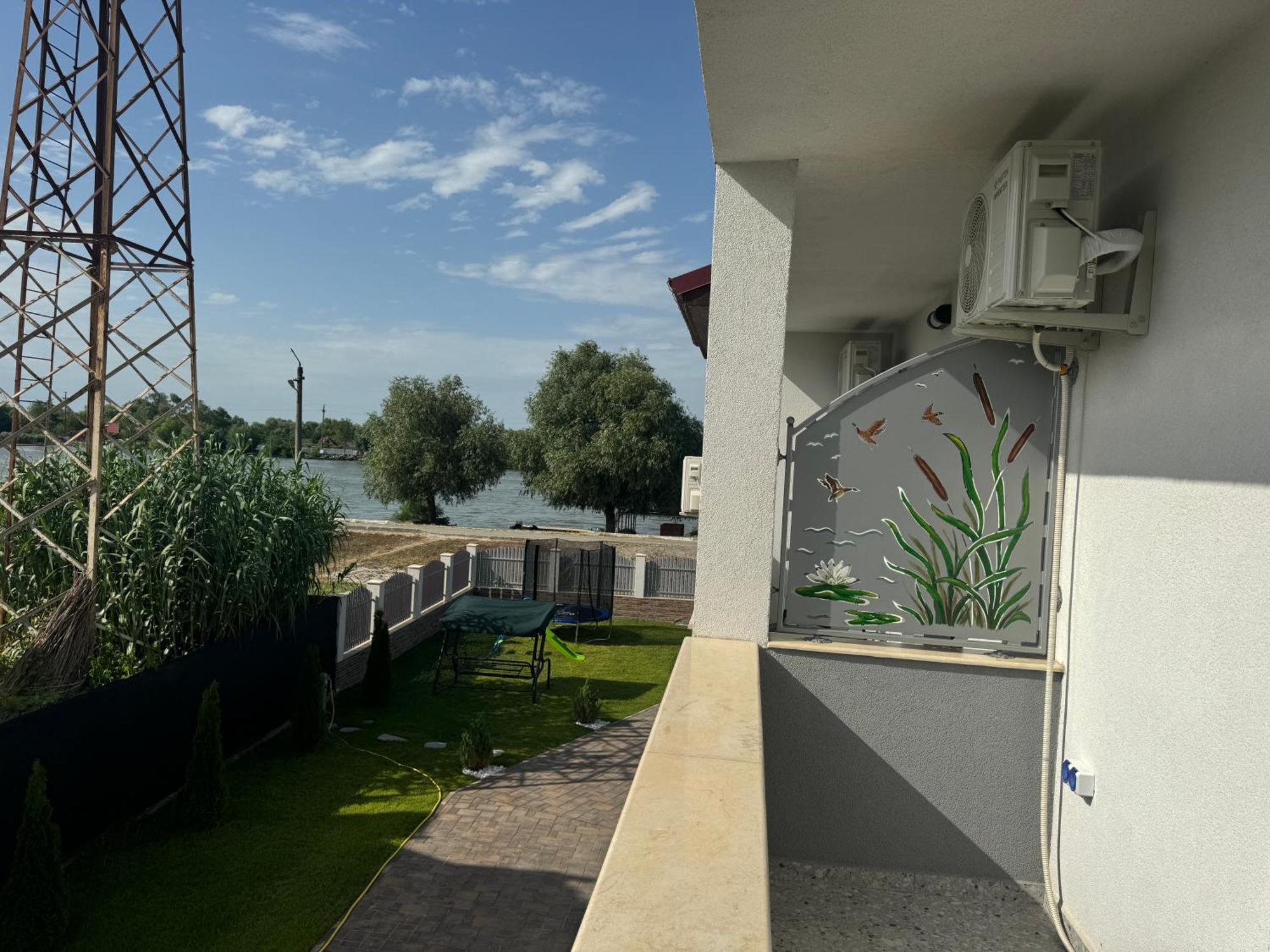 Casa Cristal Sulina Hotel Exterior photo